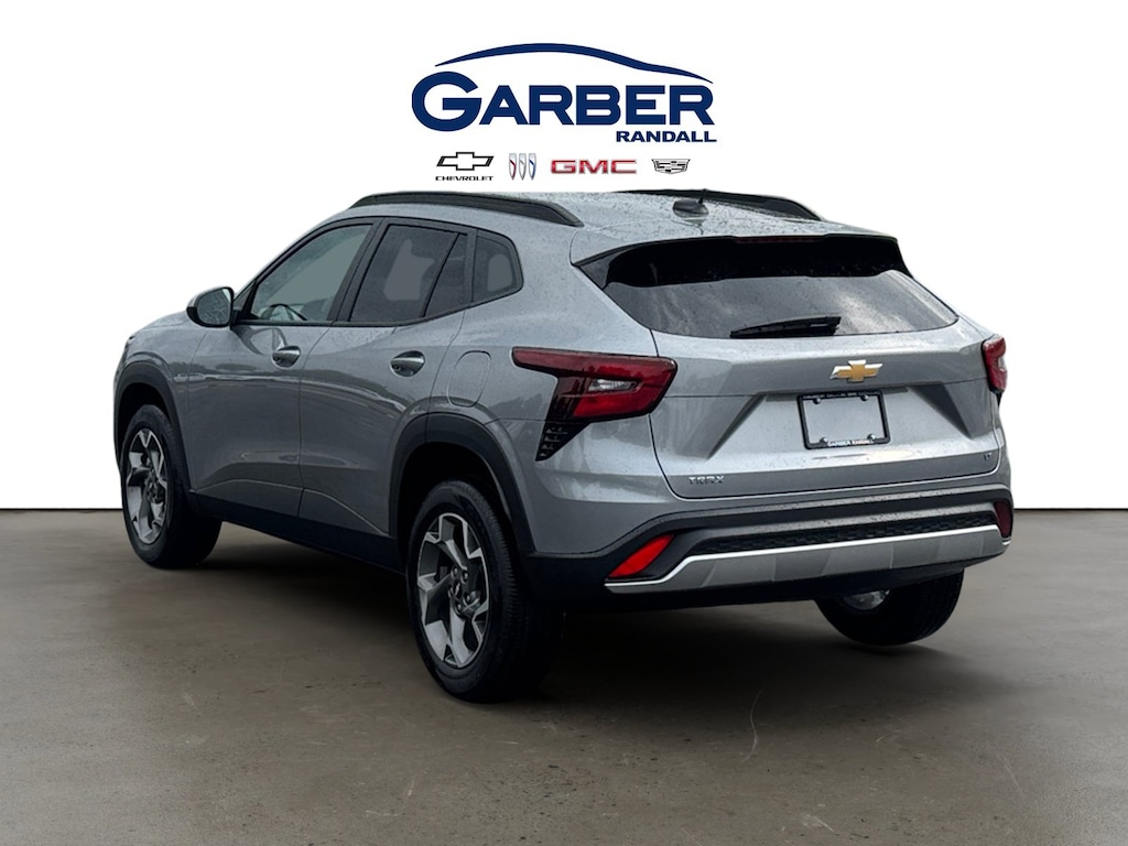 Used 2025 Chevrolet Trax LT SUV