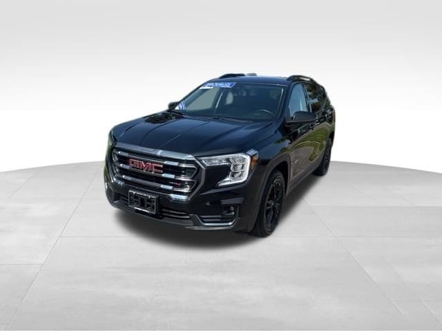 2024 GMC Terrain AT4