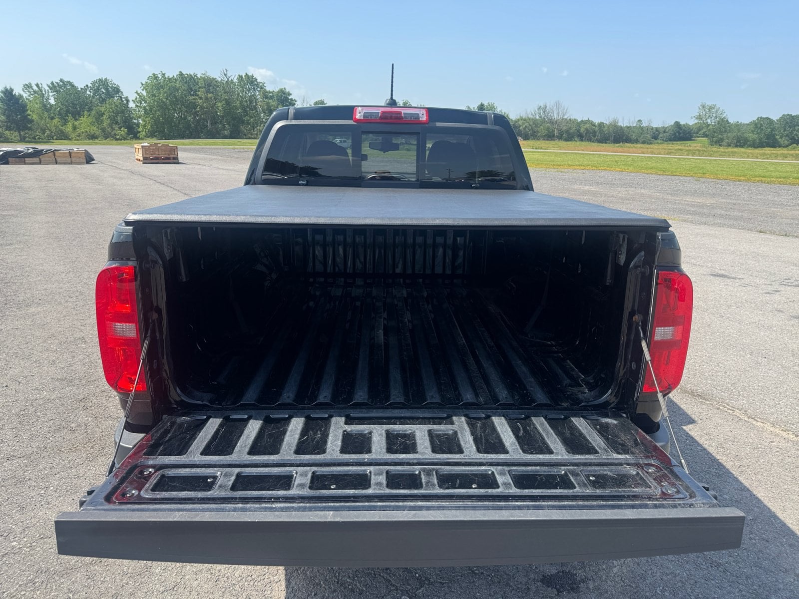 2019 Chevrolet Colorado LT - Photo 19