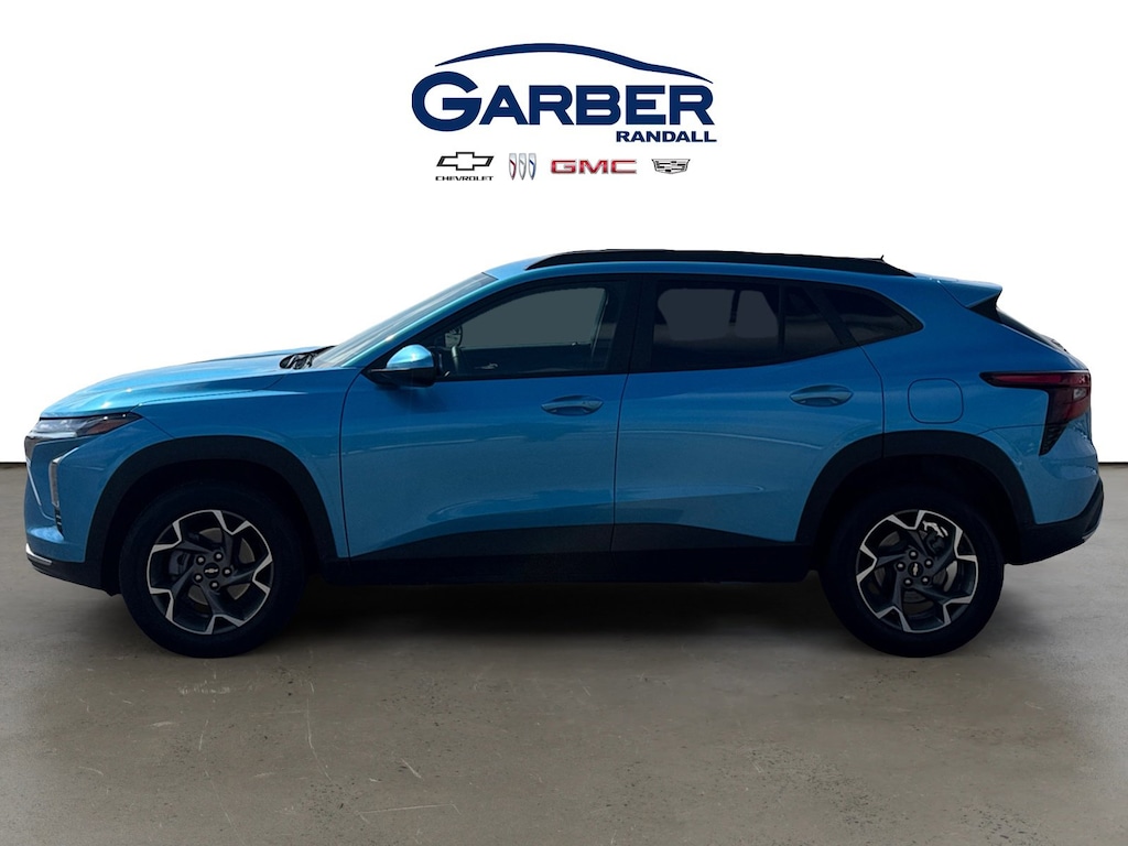 Used 2025 Chevrolet Trax LT SUV