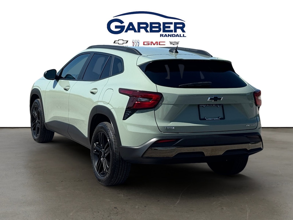 Used 2025 Chevrolet Trax Activ SUV