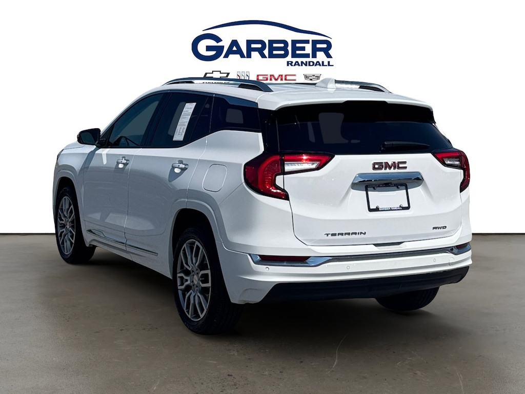 Used 2024 GMC Terrain Denali SUV