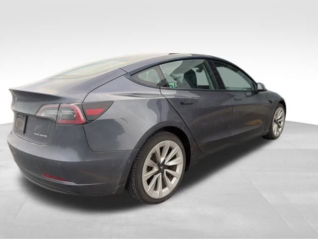 2022 Tesla Model 3 Long Range photo 2