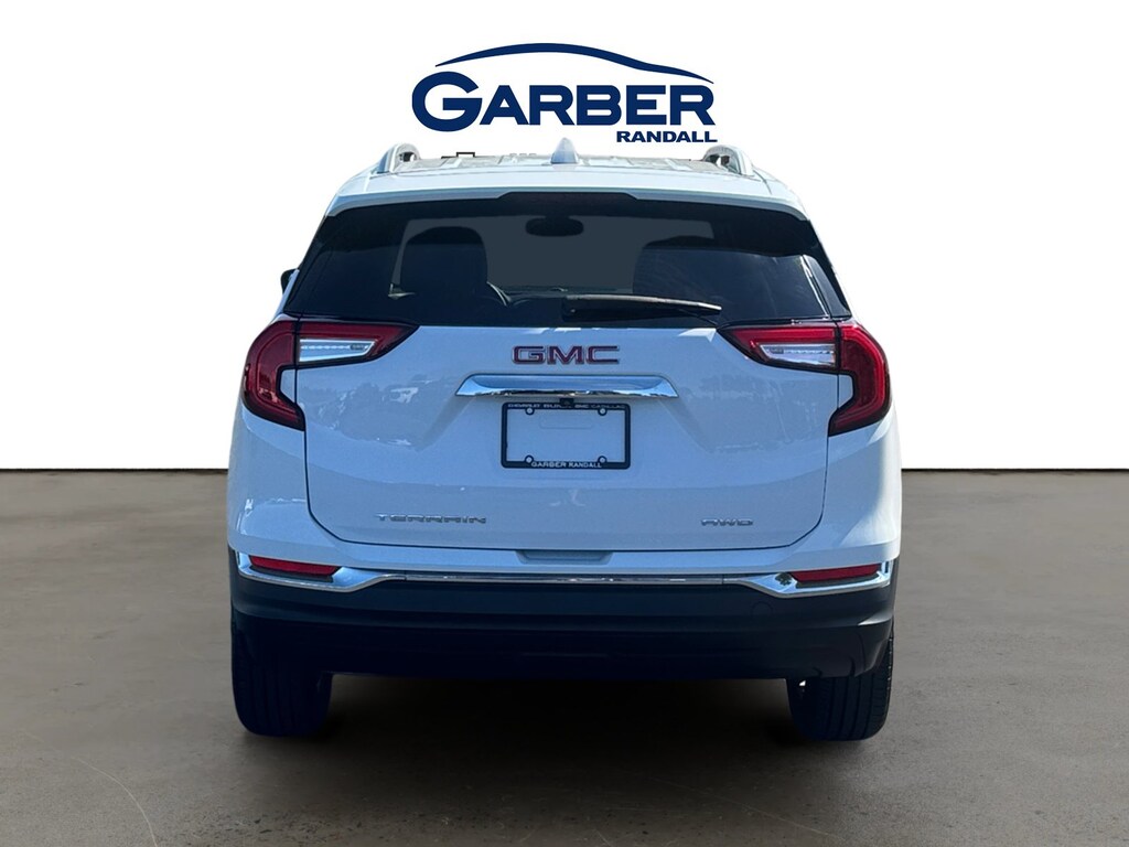 Used 2023 GMC Terrain SLT SUV