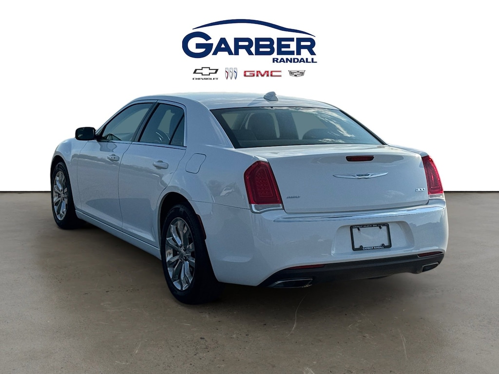 Used 2018 Chrysler 300 Touring L Sedan
