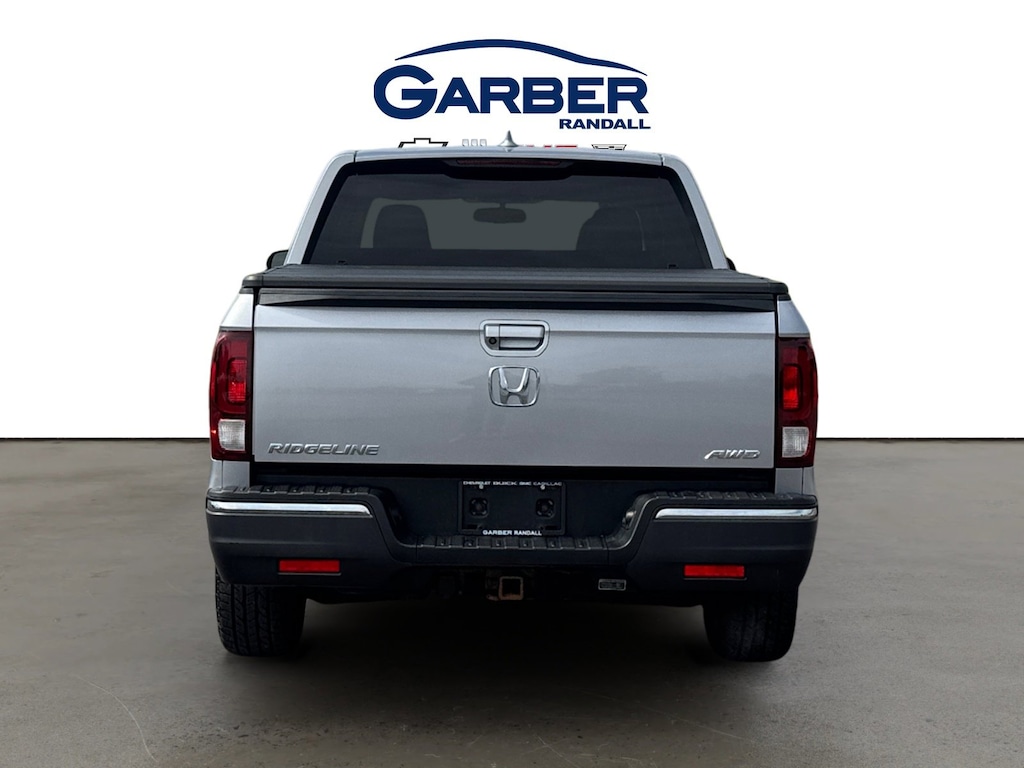 Used 2017 Honda Ridgeline RTL-T Truck Crew Cab