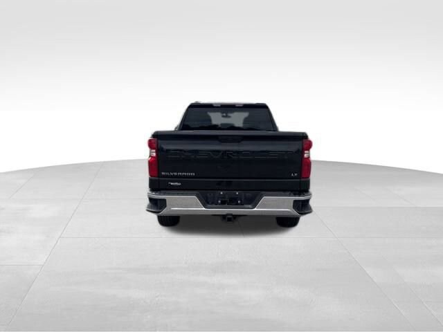 2021 Chevrolet Silverado 1500 LT photo 3