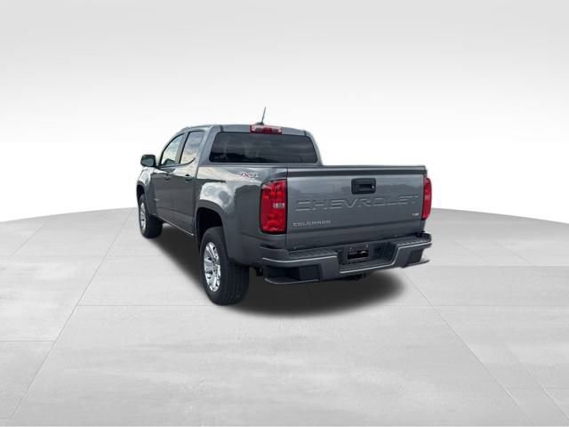 2022 Chevrolet Colorado LT photo 2