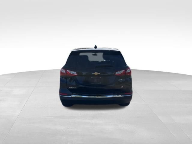2020 Chevrolet Equinox LT photo 4