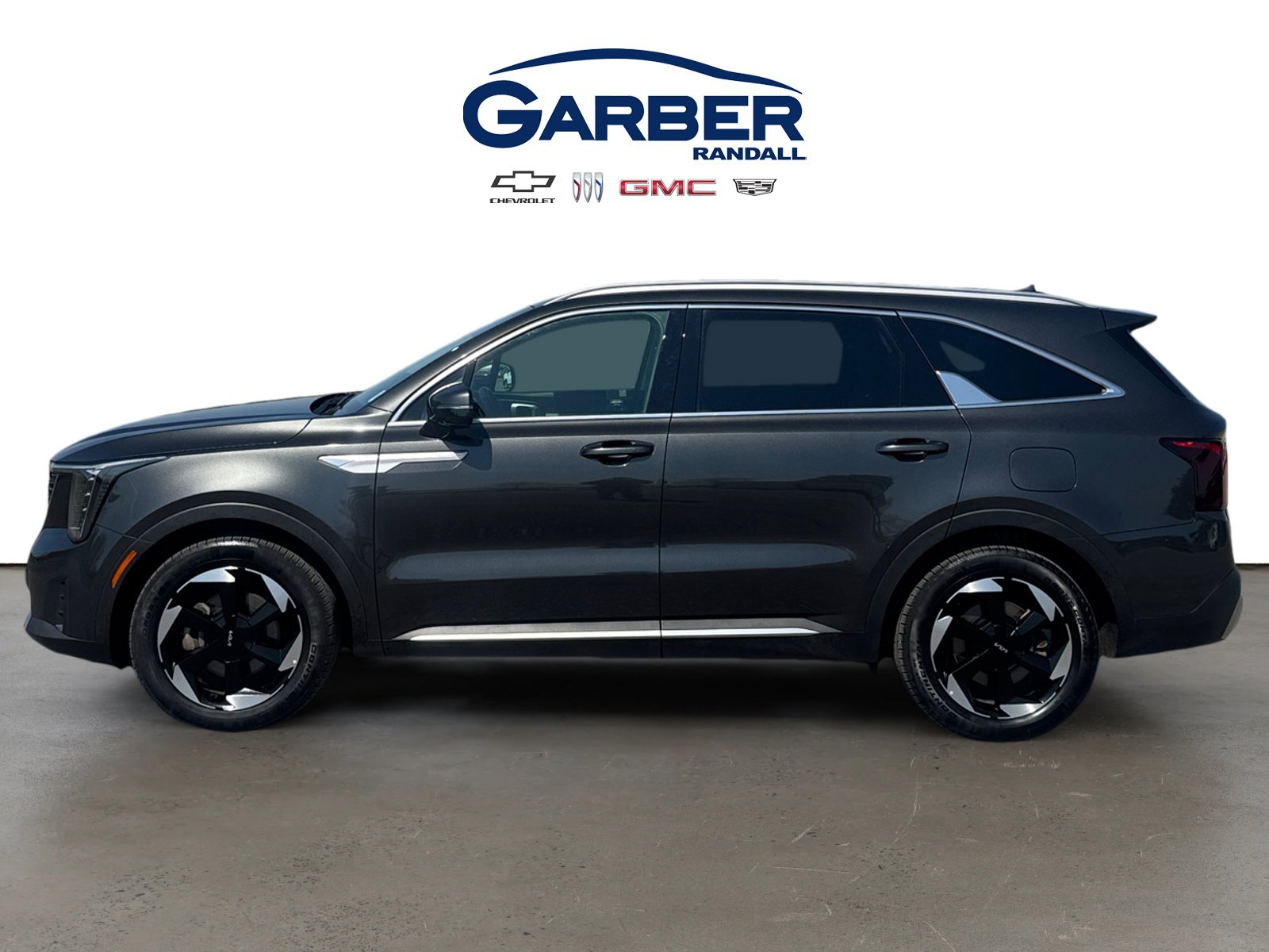 Used 2025 Kia Sorento EX with VIN KNDRJDJH0S5334017 for sale in Canandaigua, NY