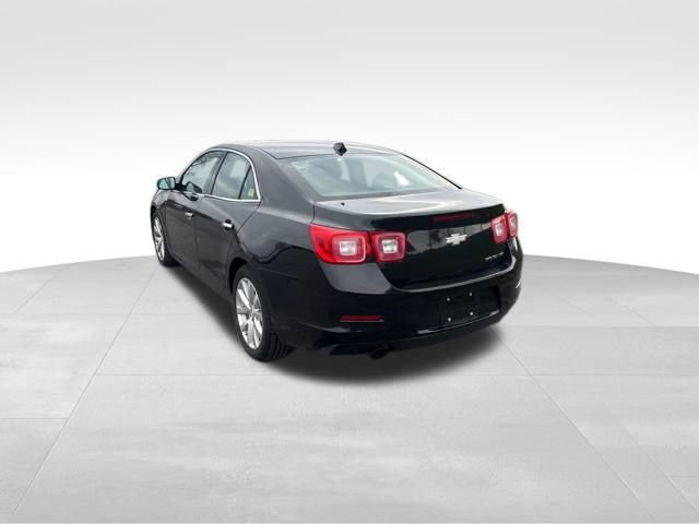 2014 Chevrolet Malibu LTZ photo 3