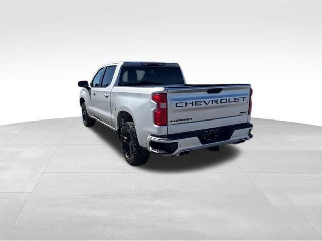2020 Chevrolet Silverado 1500 RST photo 3