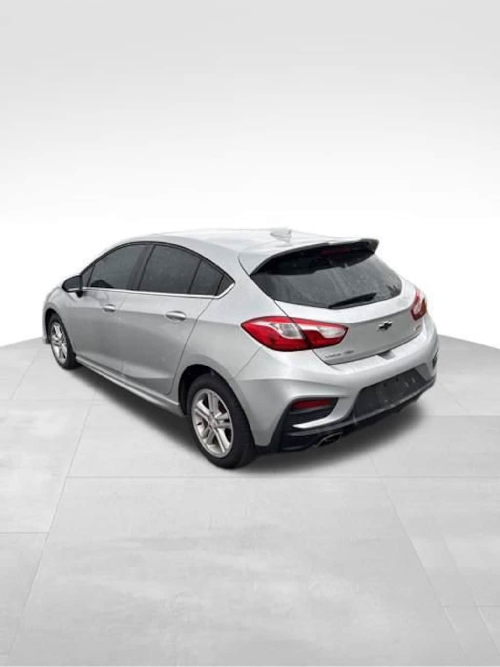 Used 2018 Chevrolet Cruze LT Hatchback