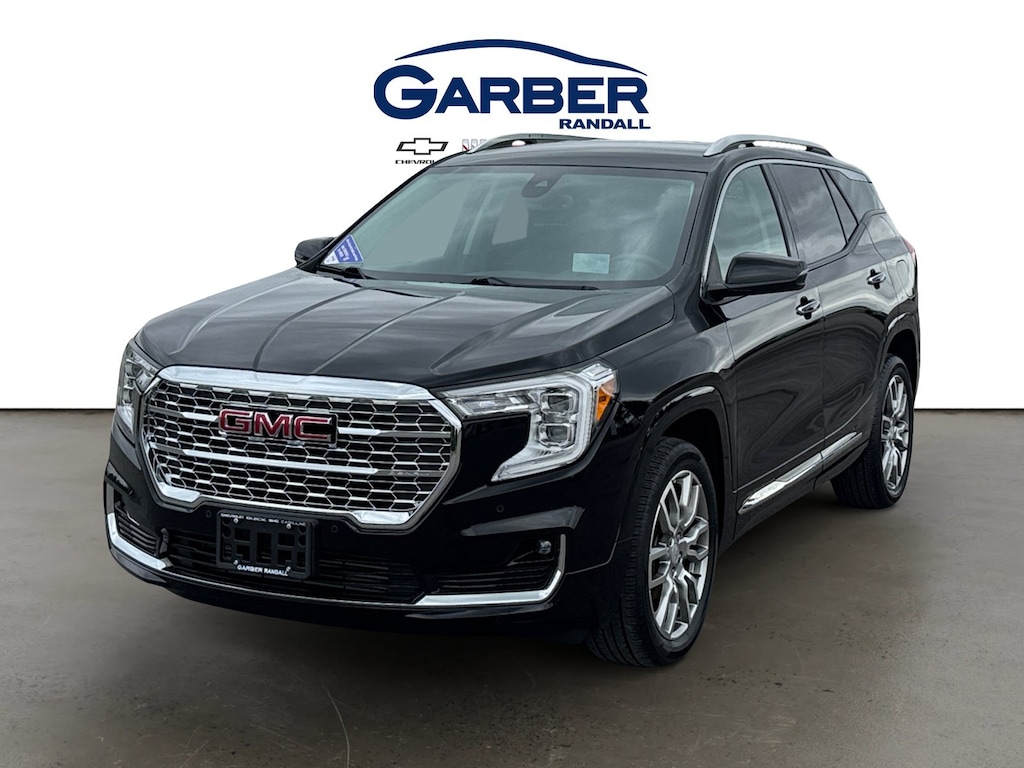 Used 2023 GMC Terrain Denali SUV