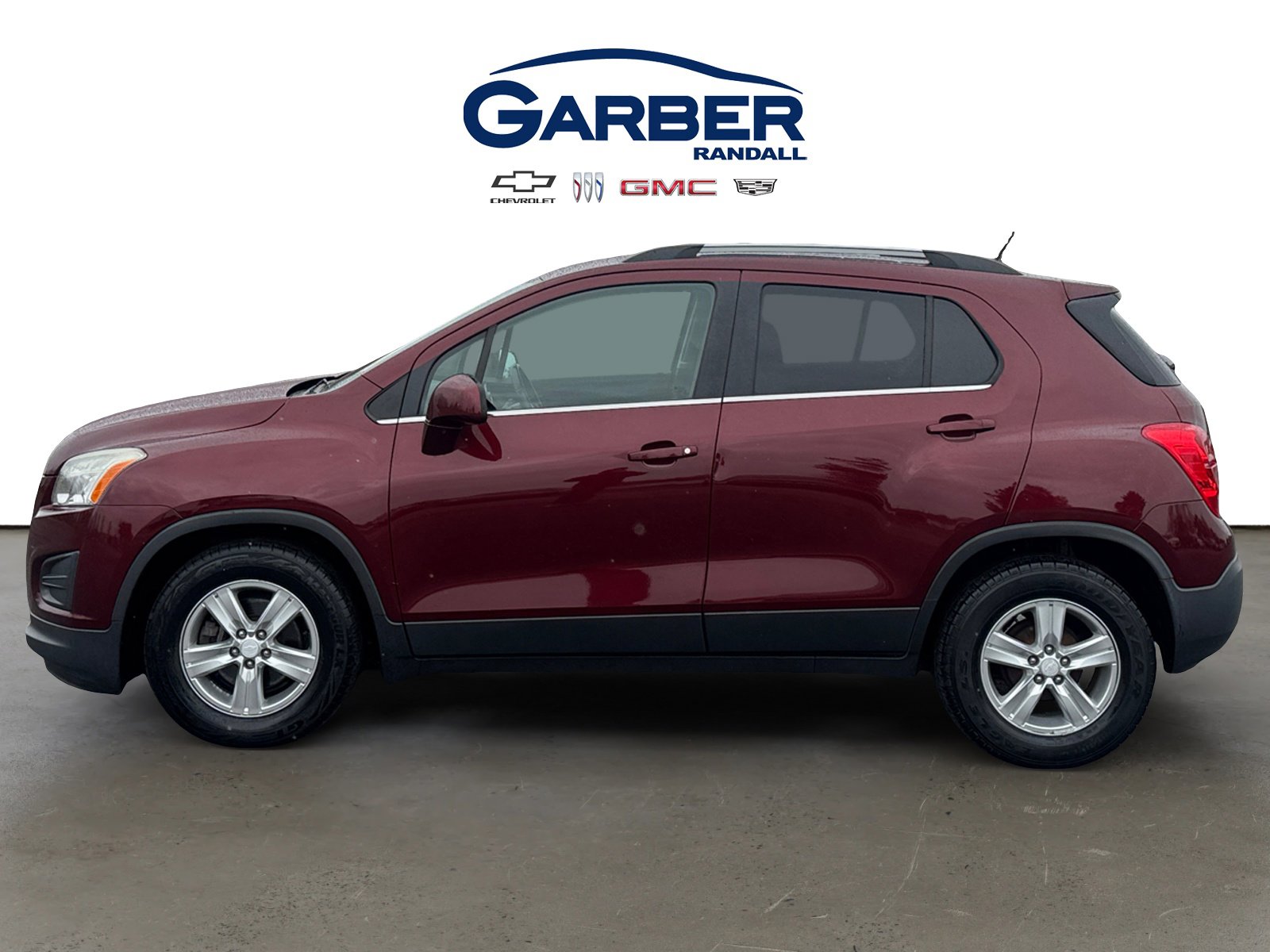 Used 2016 Chevrolet Trax LT with VIN 3GNCJLSB8GL118800 for sale in Canandaigua, NY