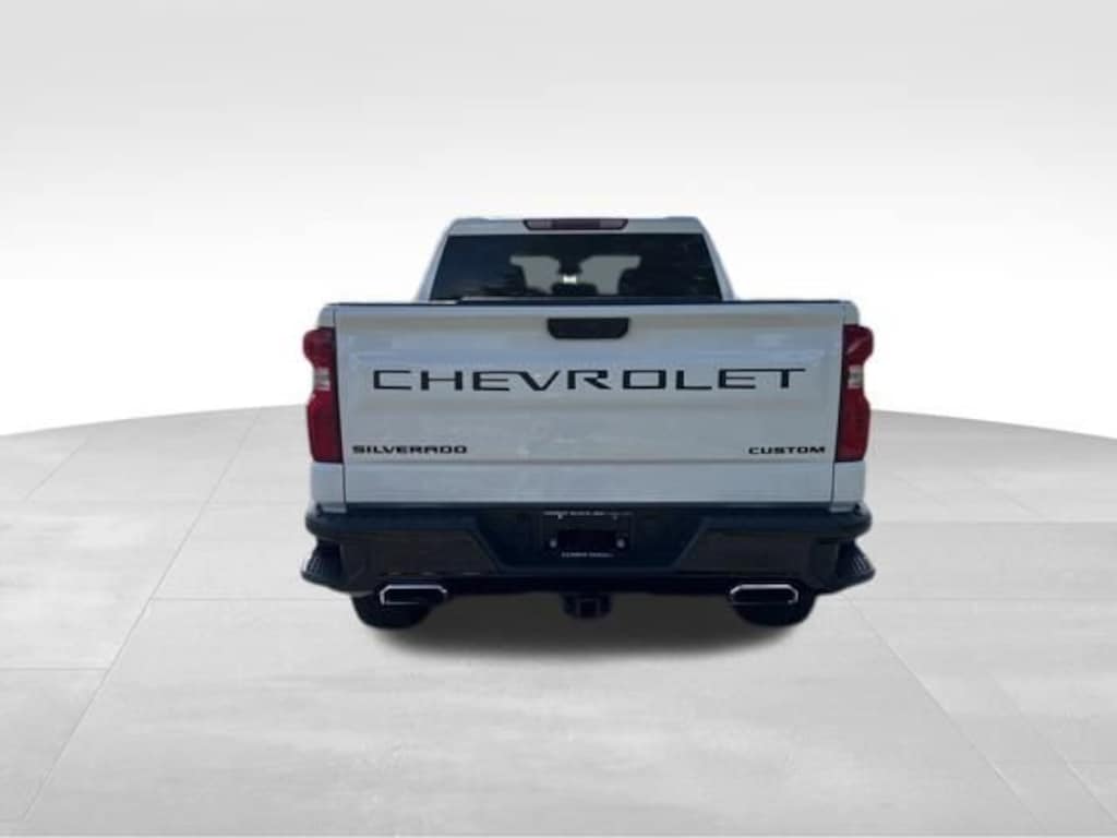 Used 2022 Chevrolet Silverado 1500 Custom Trail Boss Truck Crew Cab