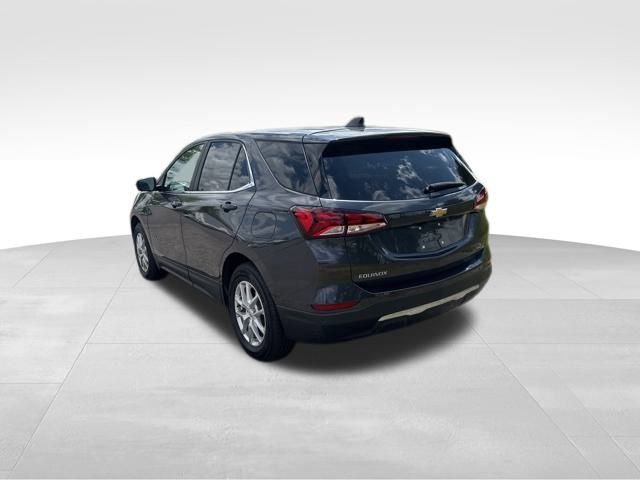 2022 Chevrolet Equinox LT photo 3