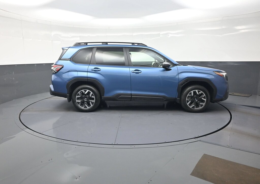 Used 2025 Subaru Forester Premium SUV