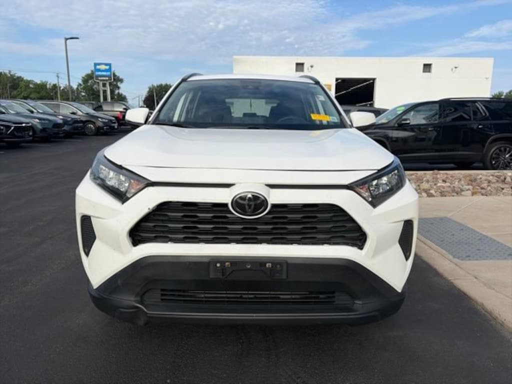 Used 2020 Toyota RAV4 LE SUV
