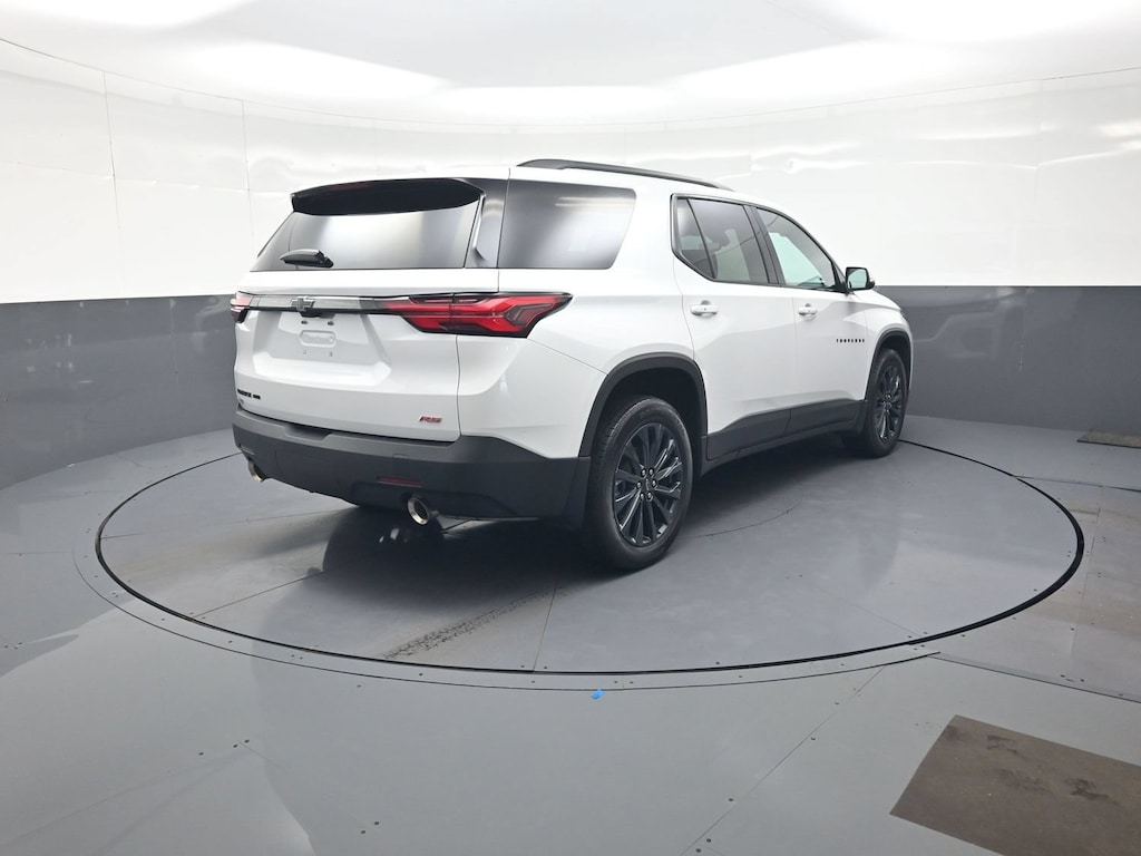 Used 2023 Chevrolet Traverse RS SUV
