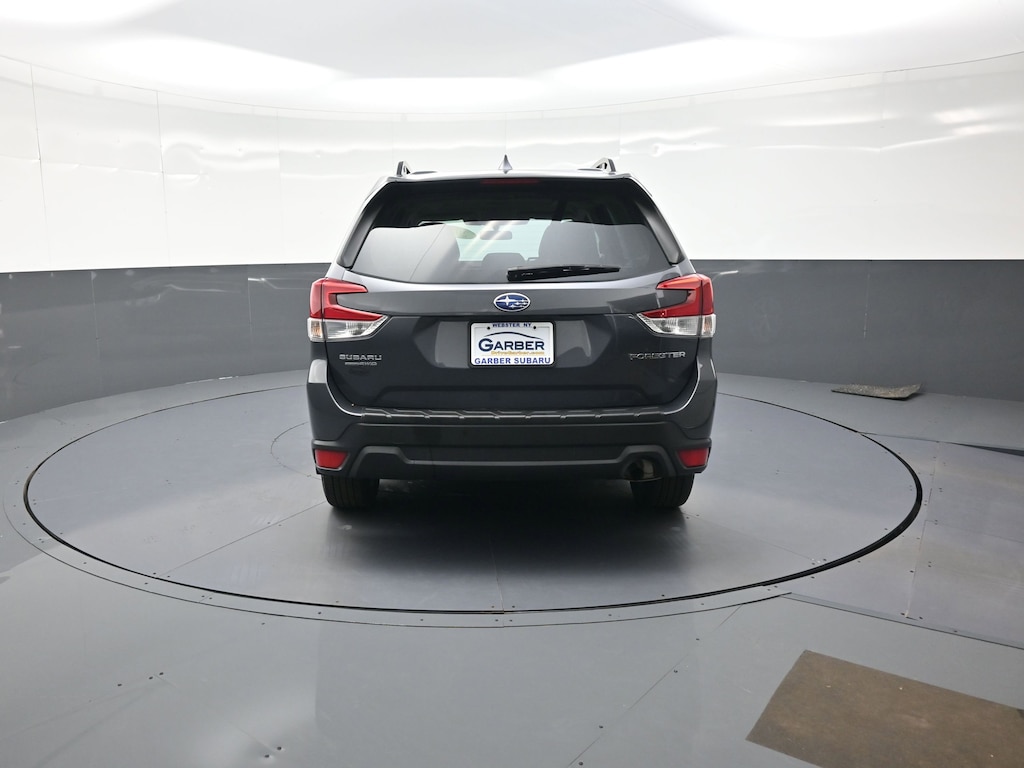 Used 2023 Subaru Forester Premium SUV