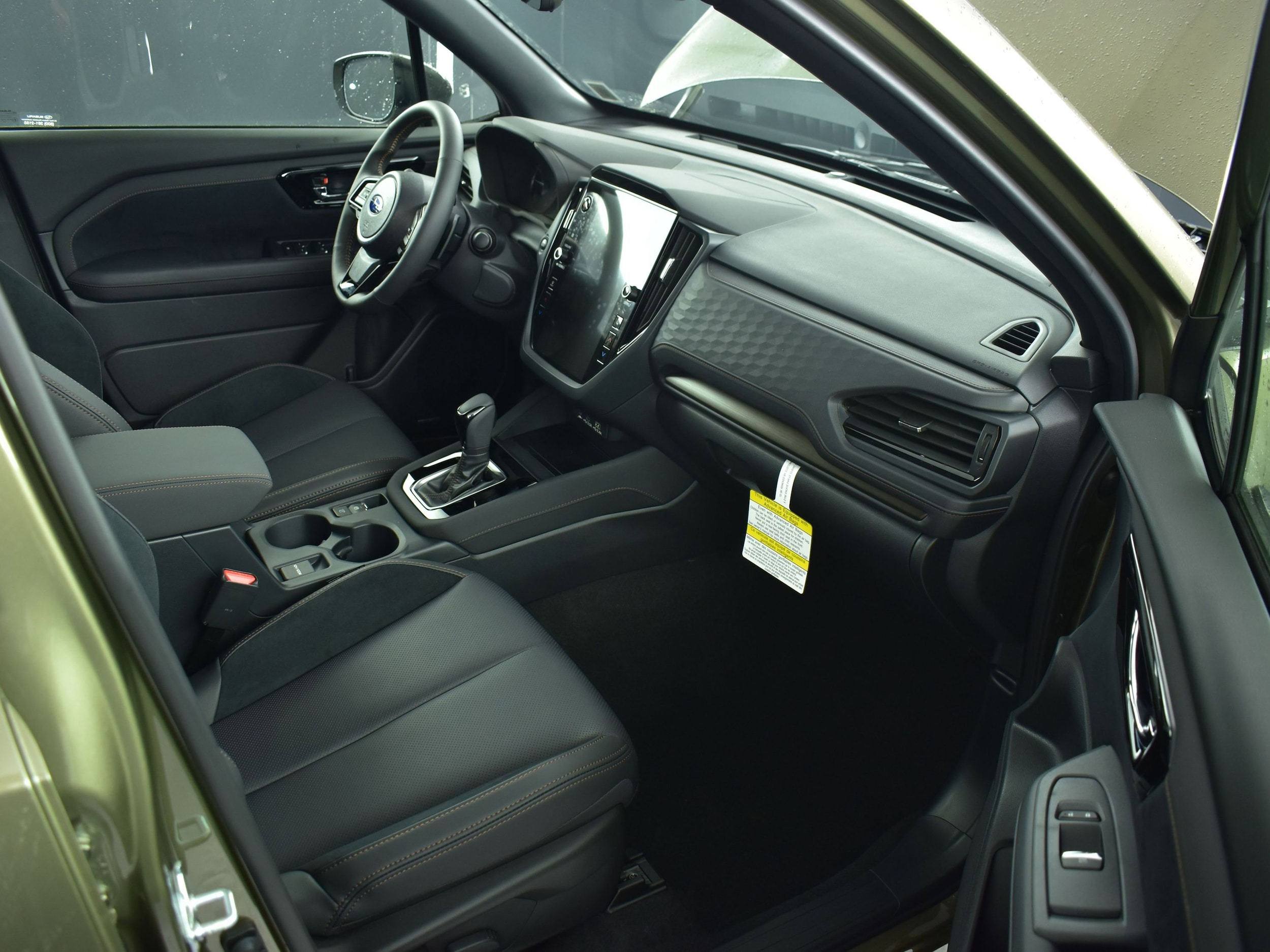 2025 Subaru Forester Touring - Photo 18