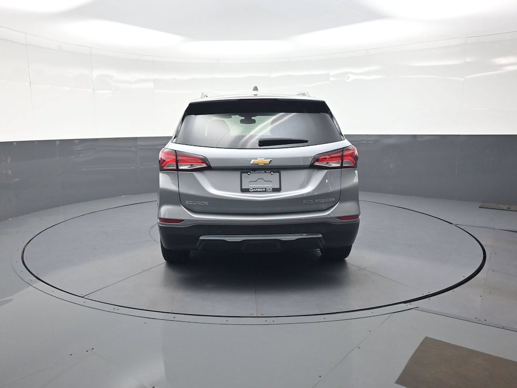 Used 2024 Chevrolet Equinox Premier SUV