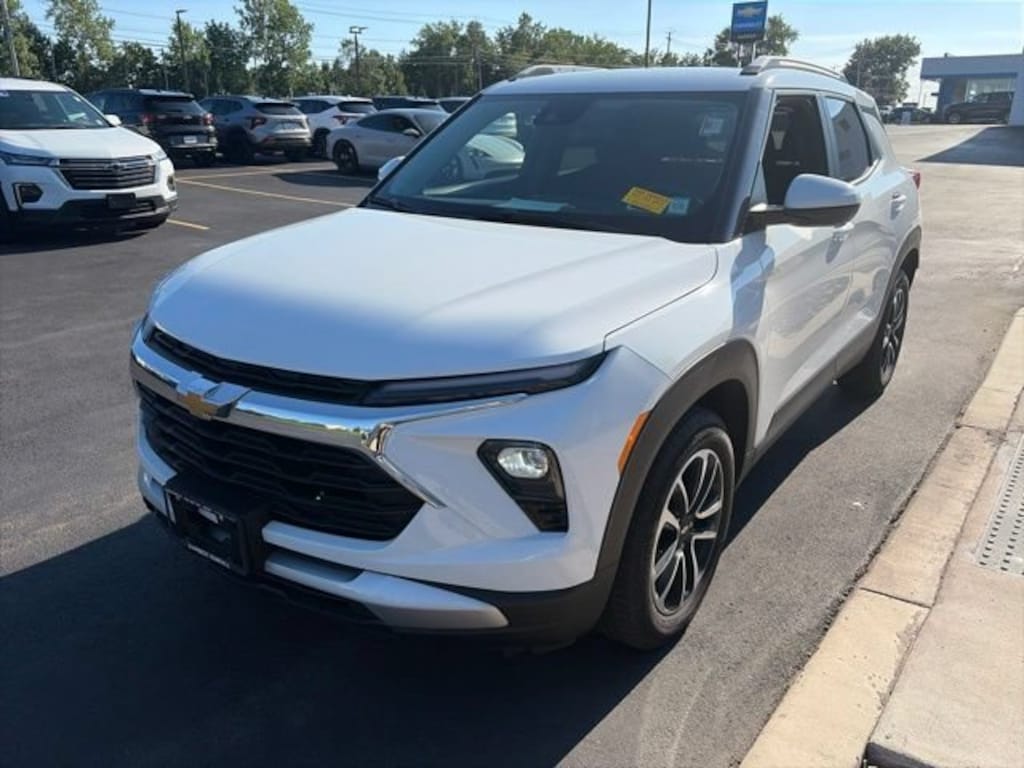 Used 2024 Chevrolet Trailblazer LT SUV