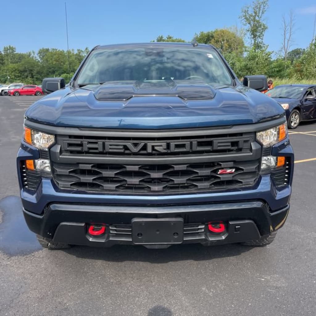 Used 2023 Chevrolet Silverado 1500 Custom Trail Boss Truck Crew Cab