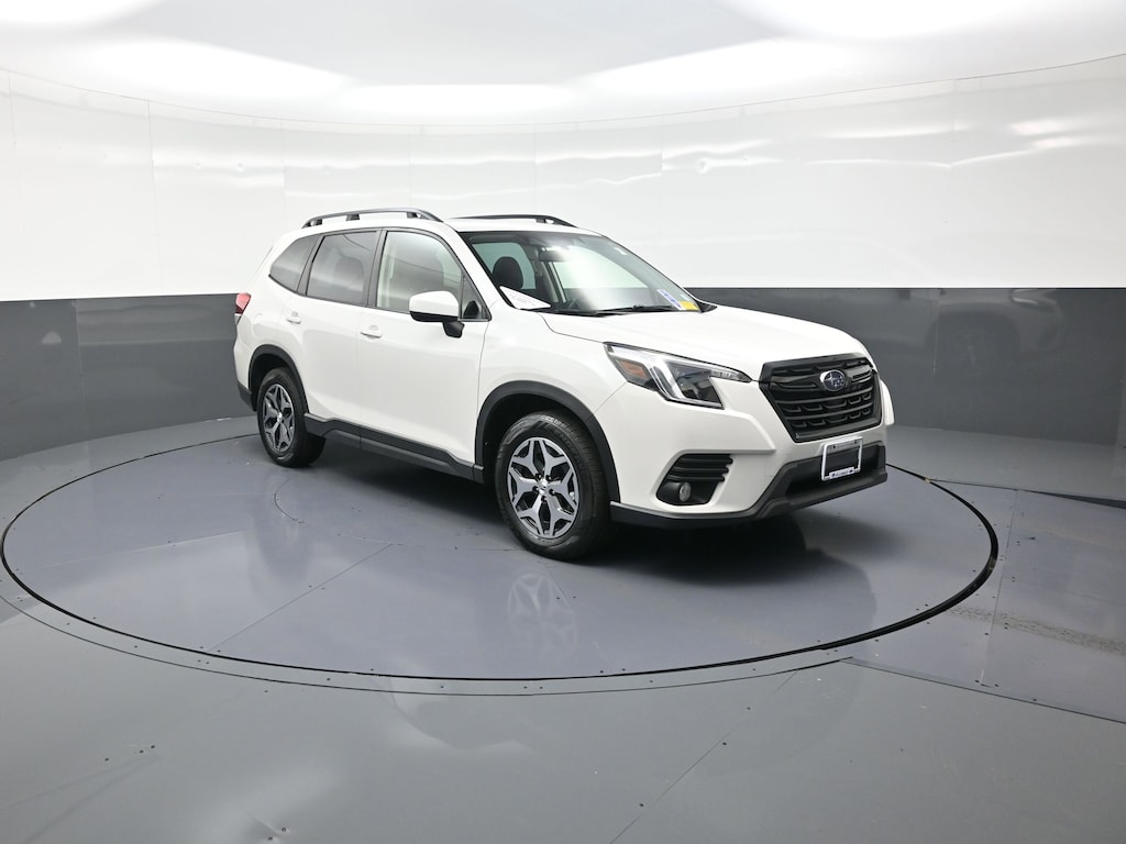 Used 2023 Subaru Forester Premium SUV