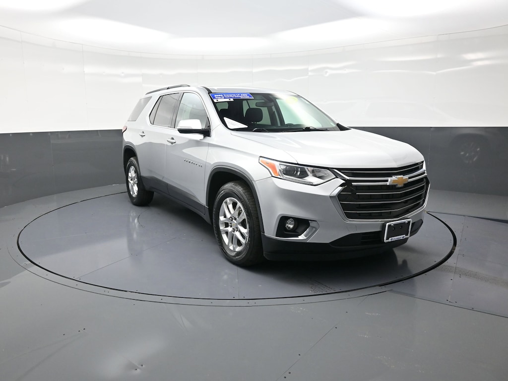 Used 2020 Chevrolet Traverse LT SUV