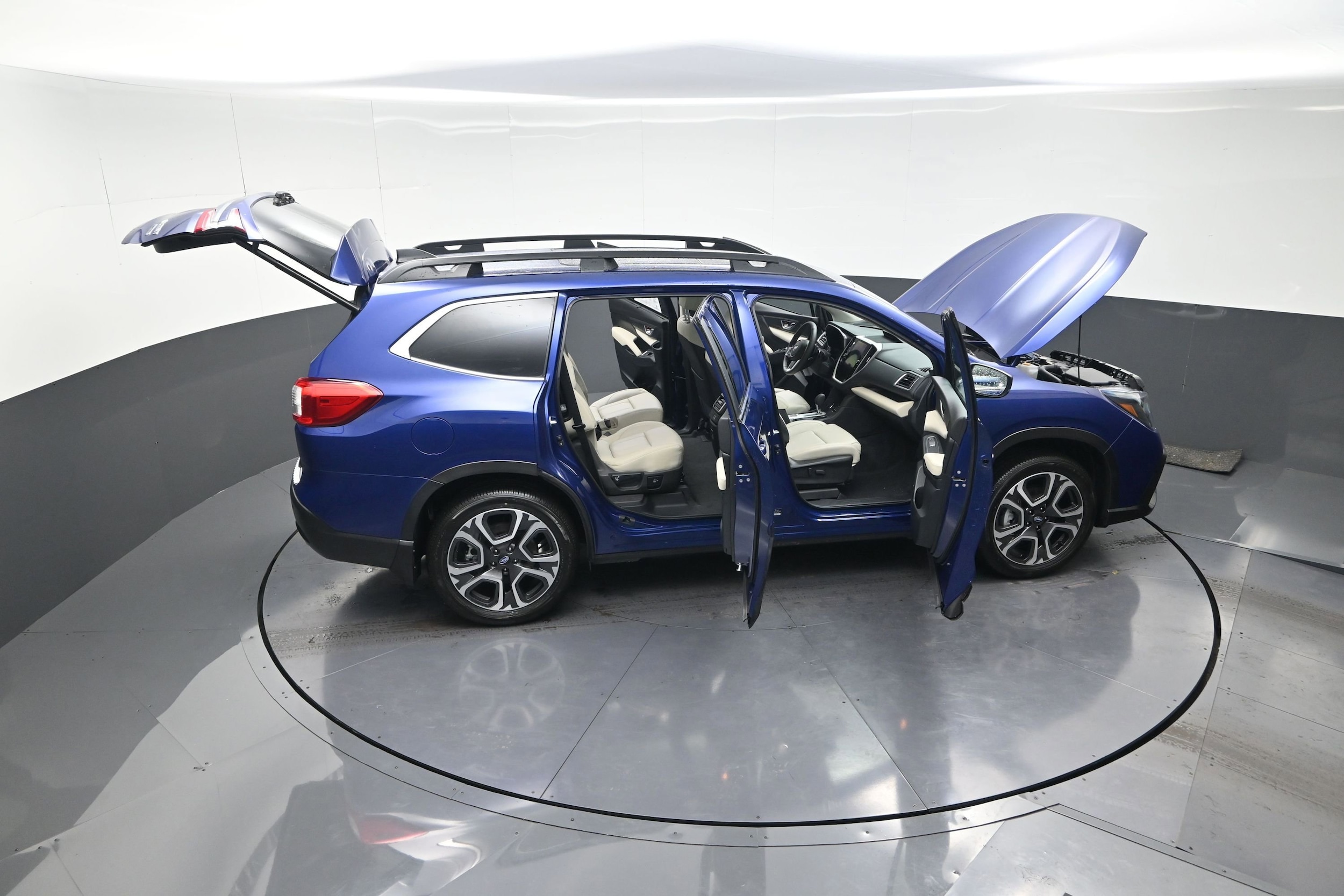 2026 Subaru Ascent Limited - Photo 14
