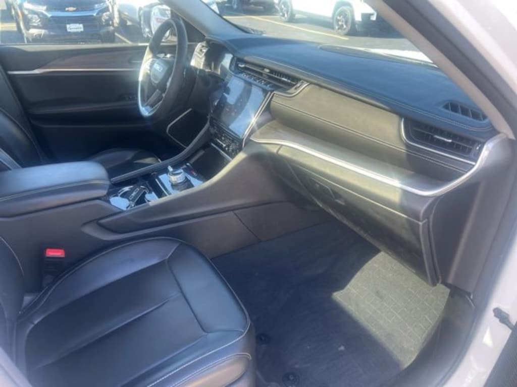 Used 2023 Jeep Grand Cherokee Limited SUV