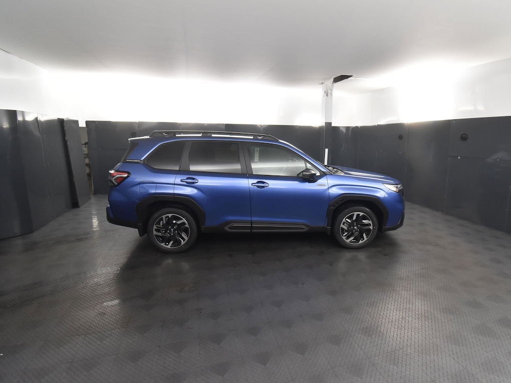 New 2025 Subaru Forester Hybrid Limited SUV