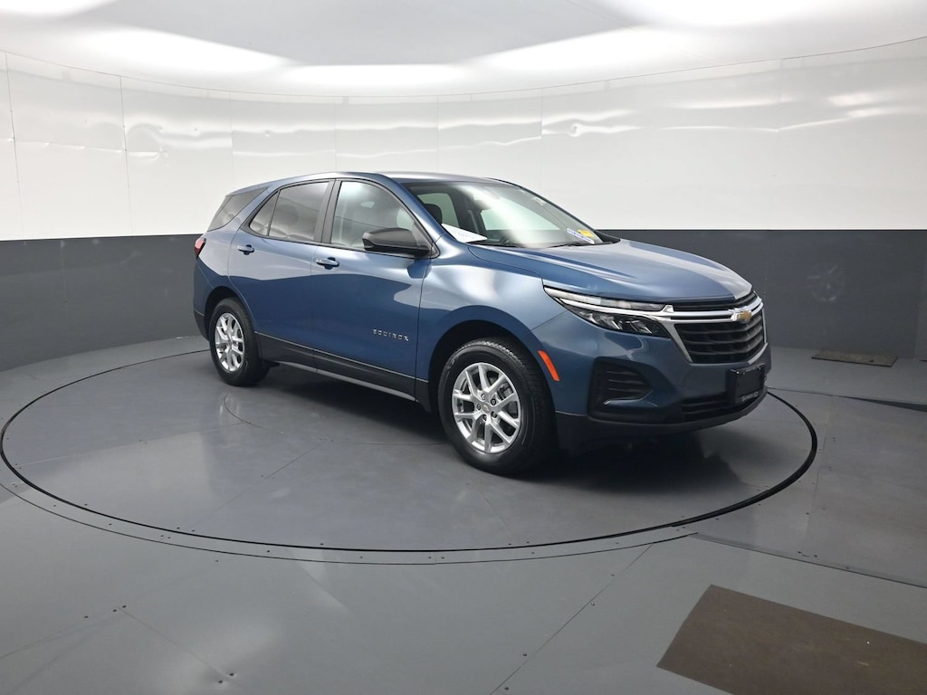 Used 2024 Chevrolet Equinox LS SUV