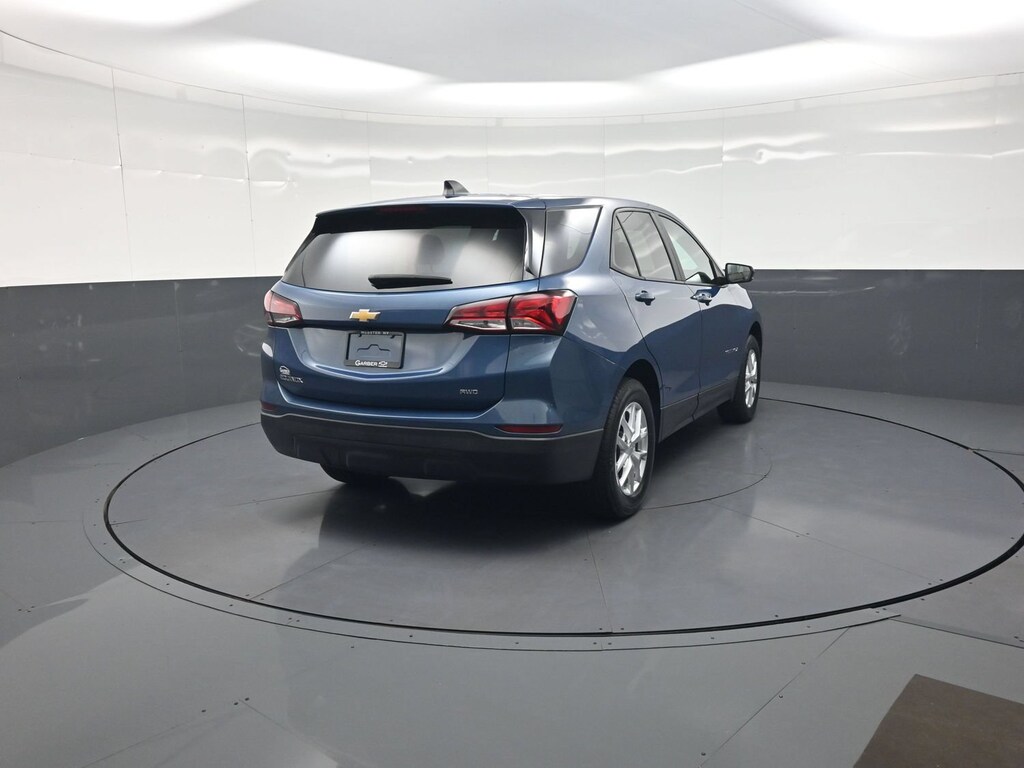 Used 2024 Chevrolet Equinox LS SUV