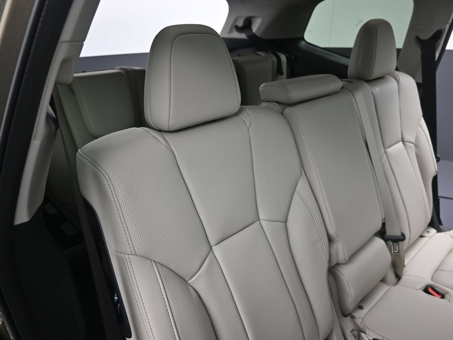 2026 Subaru Ascent Limited - Photo 31