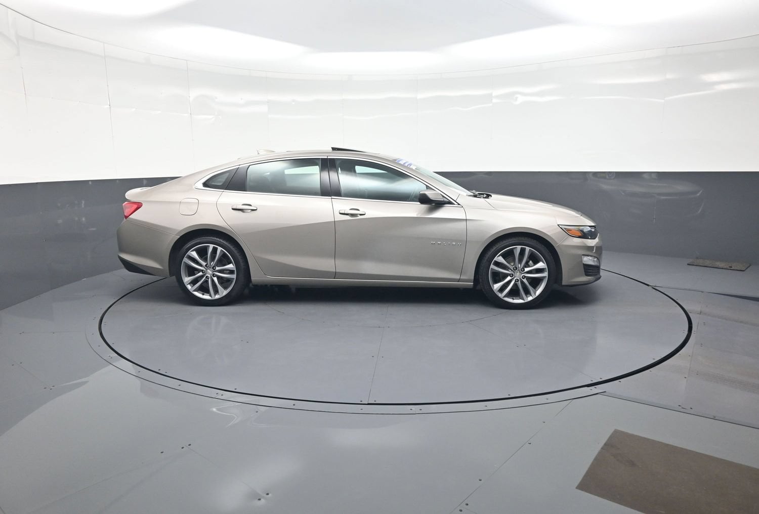 Used 2023 Chevrolet Malibu 1LT with VIN 1G1ZD5STXPF217815 for sale in Webster, NY