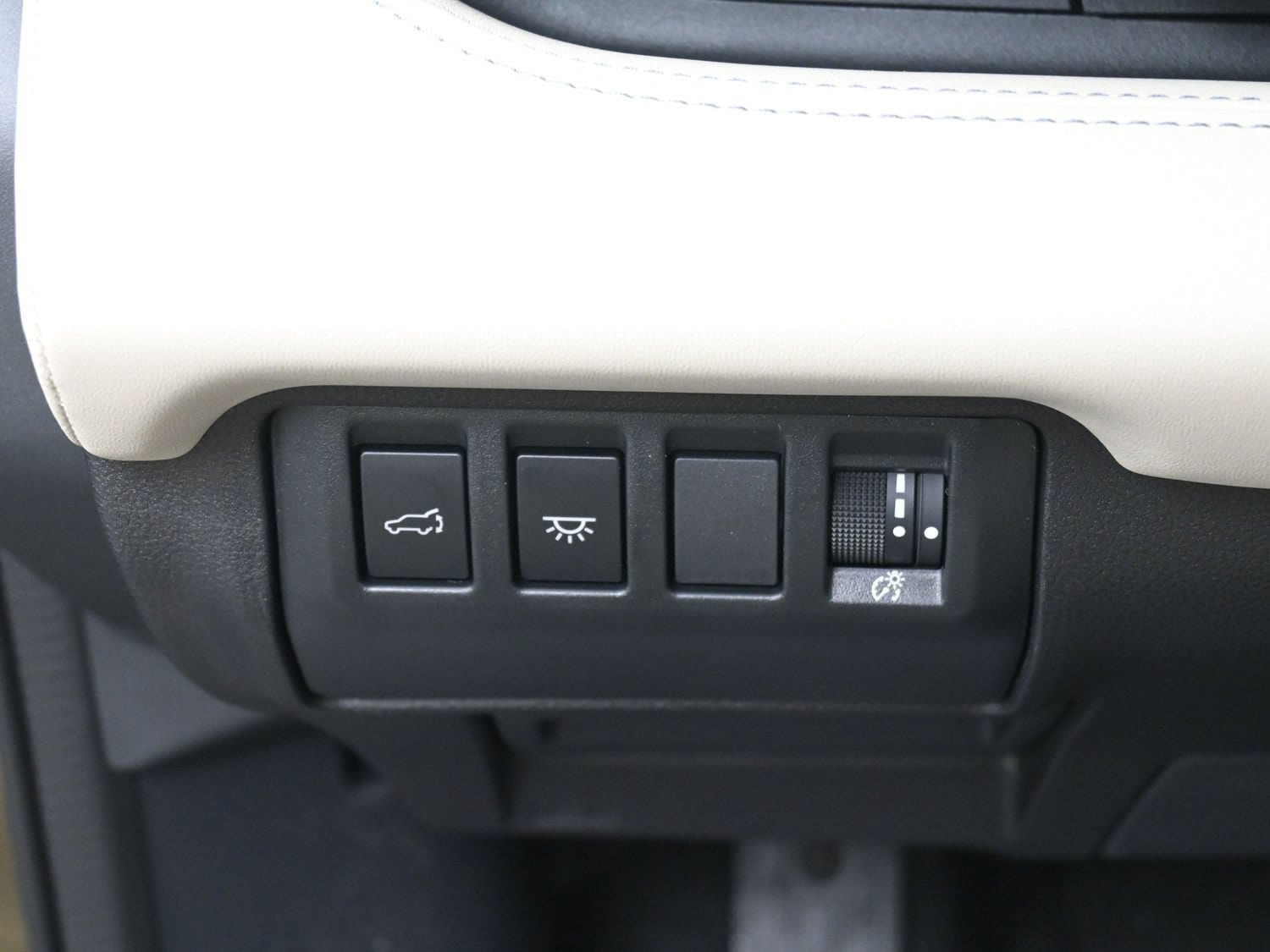2026 Subaru Ascent Limited - Photo 21