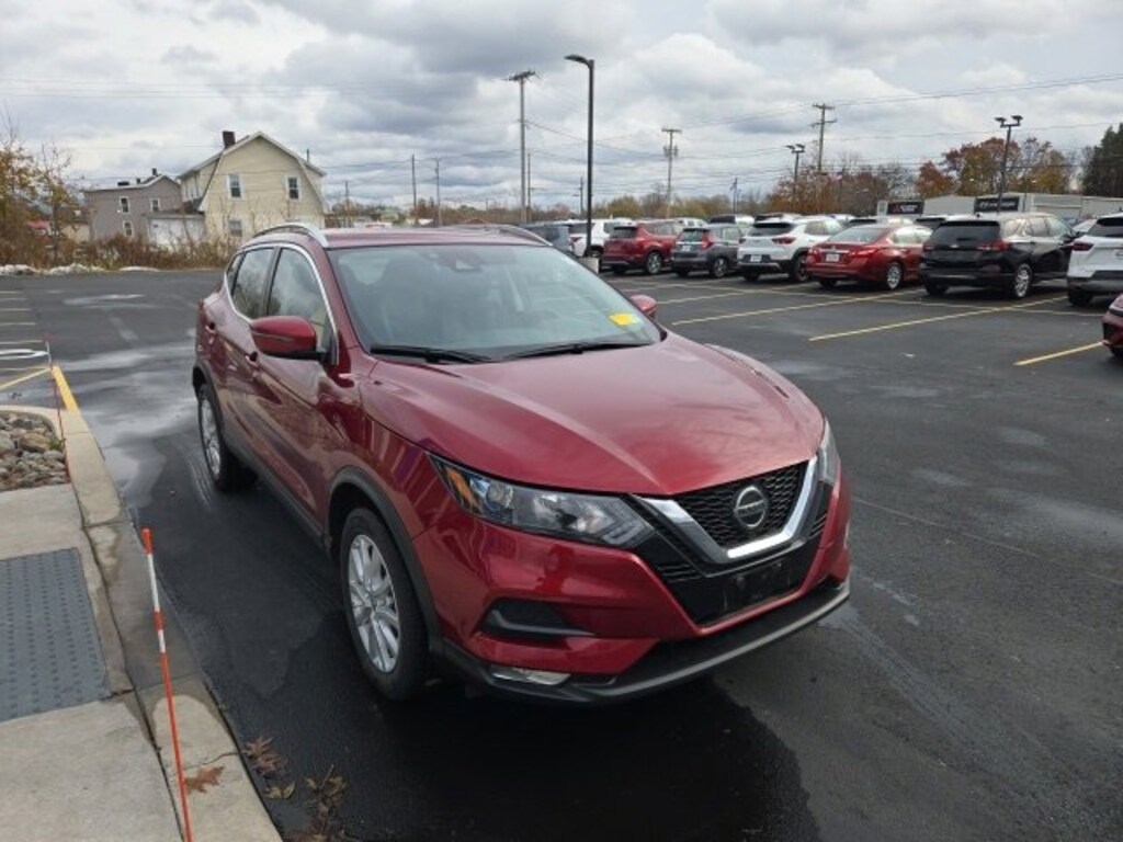 Used 2020 Nissan Rogue Sport SV SUV