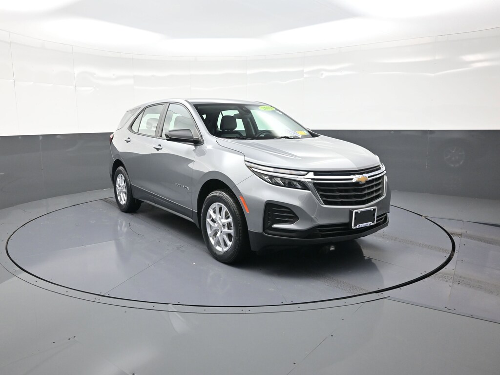 Used 2023 Chevrolet Equinox LS SUV