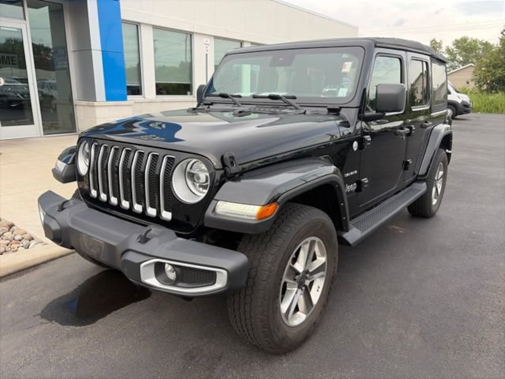 Used 2022 Jeep Wrangler Unlimited Sahara SUV