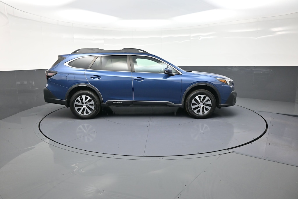 Used 2020 Subaru Outback Premium SUV