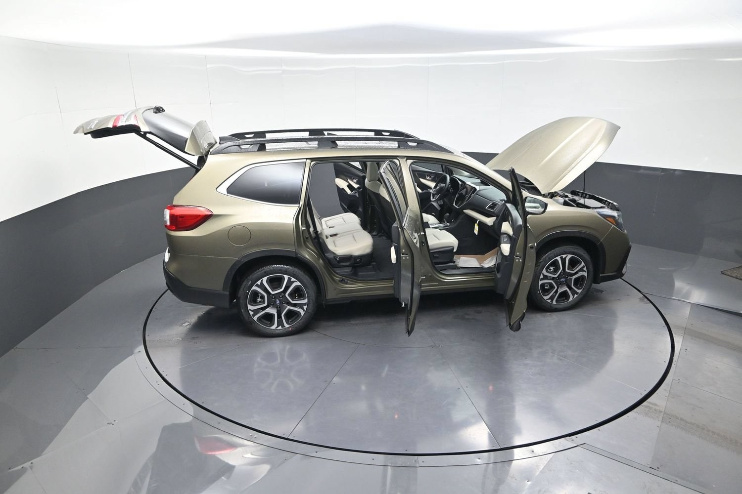 2026 Subaru Ascent Limited - Photo 14