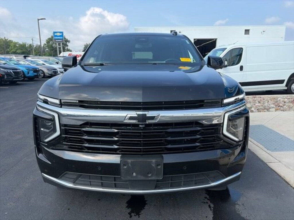 Used 2025 Chevrolet Tahoe LS SUV