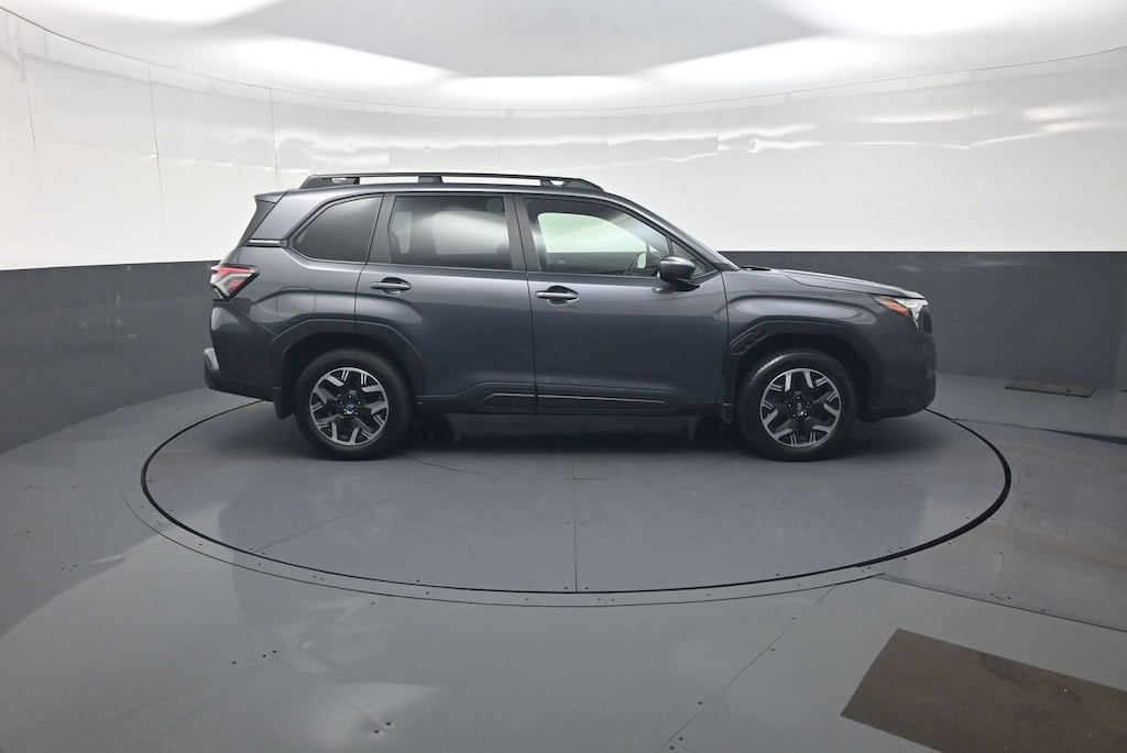 Used 2025 Subaru Forester Premium SUV