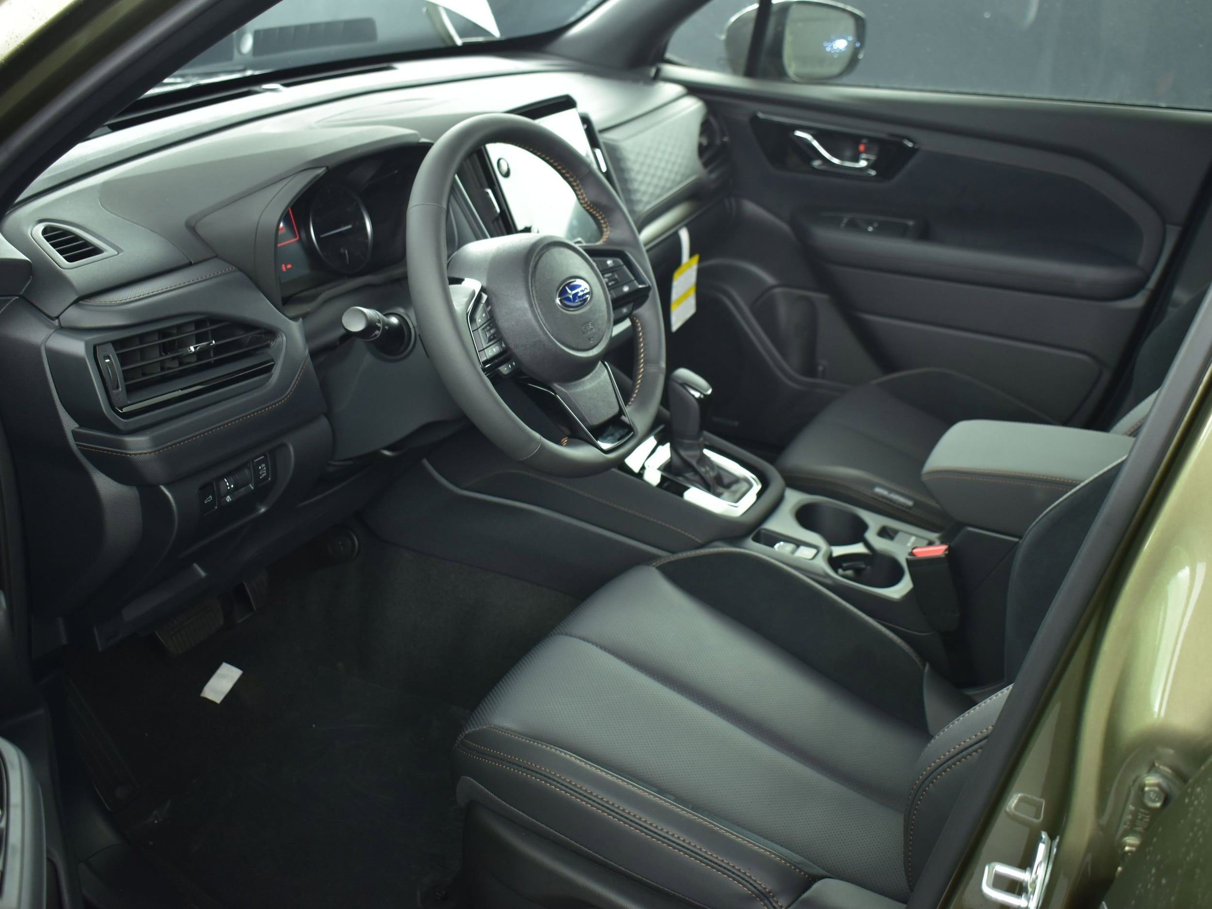 2025 Subaru Forester Touring - Photo 10