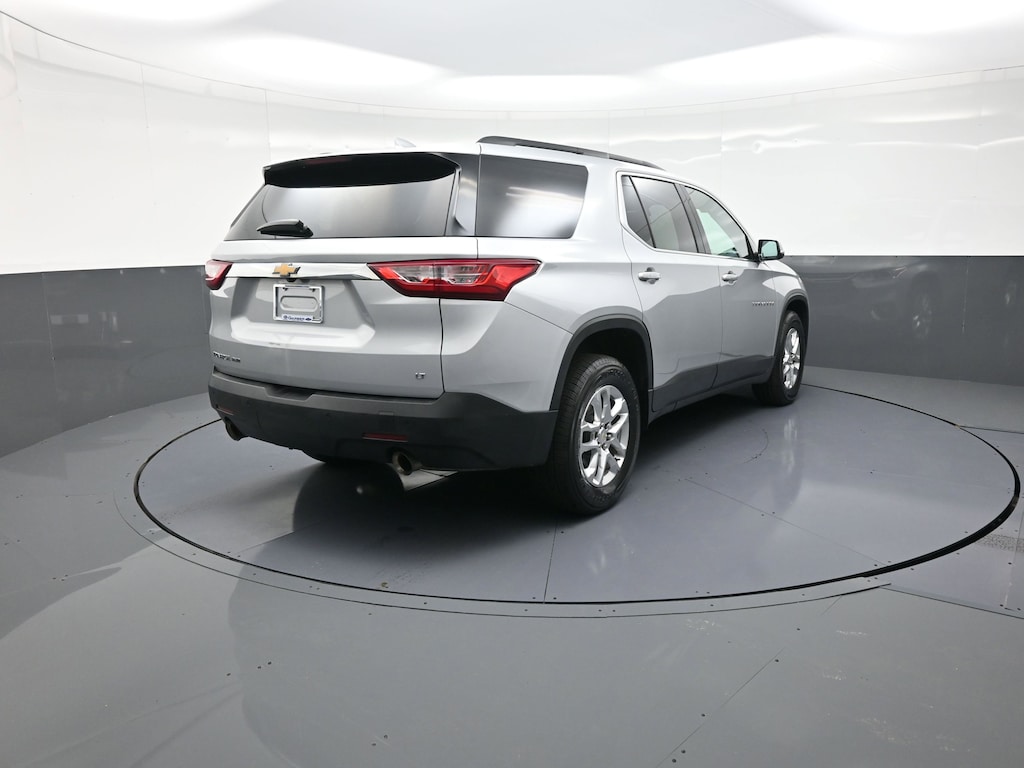 Used 2020 Chevrolet Traverse LT SUV