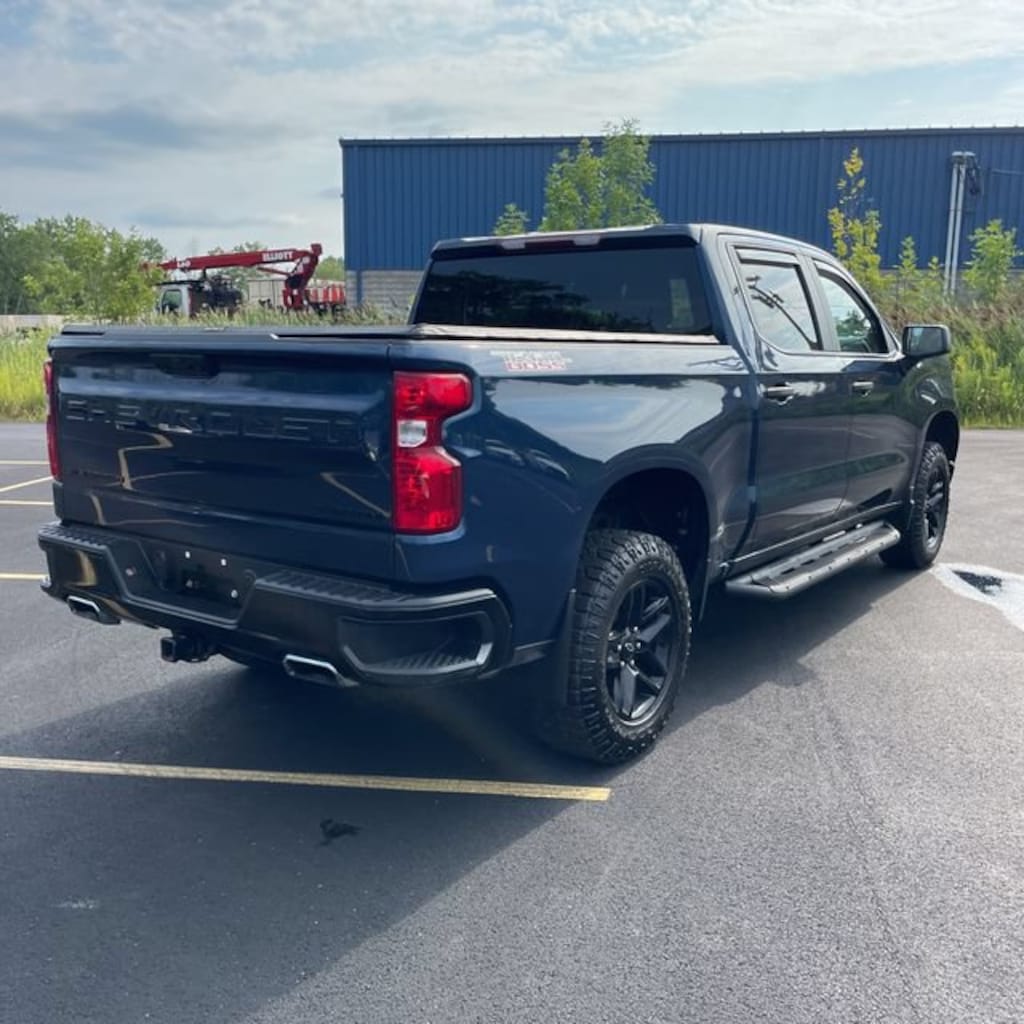 Used 2023 Chevrolet Silverado 1500 Custom Trail Boss Truck Crew Cab