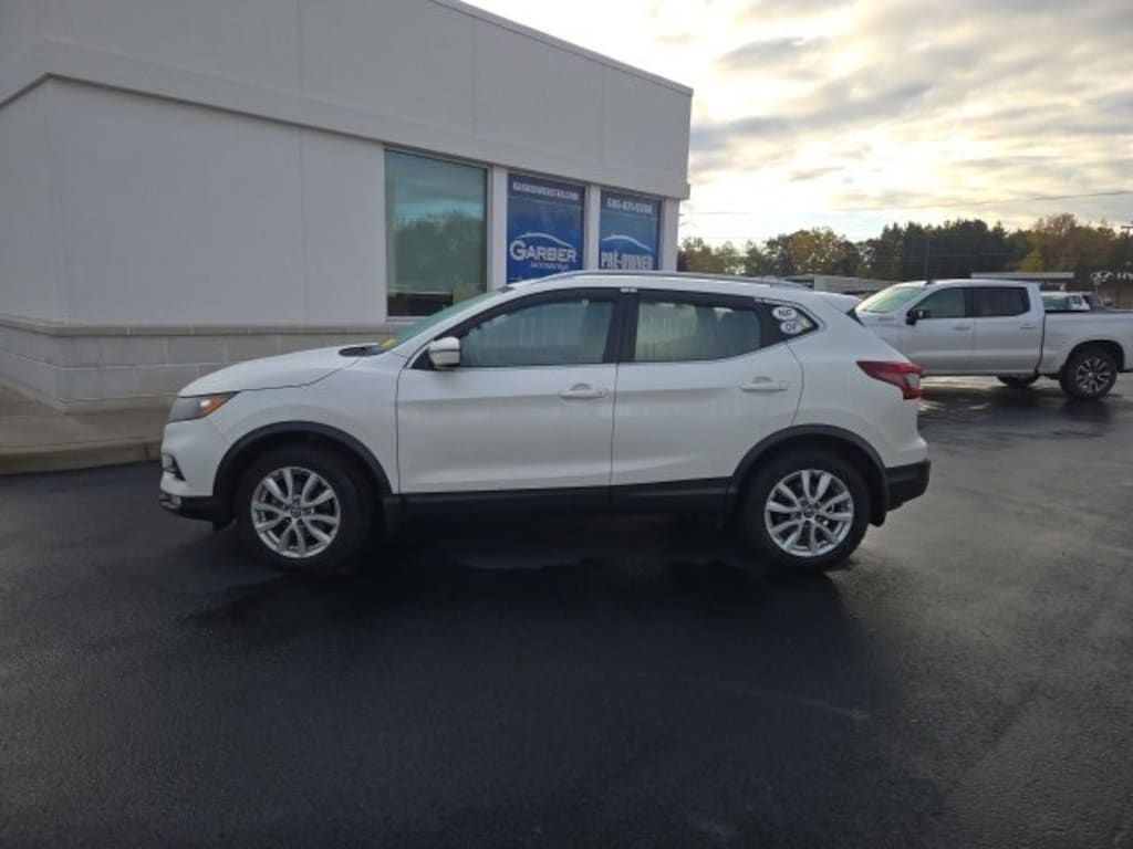 Used 2021 Nissan Rogue Sport SV SUV